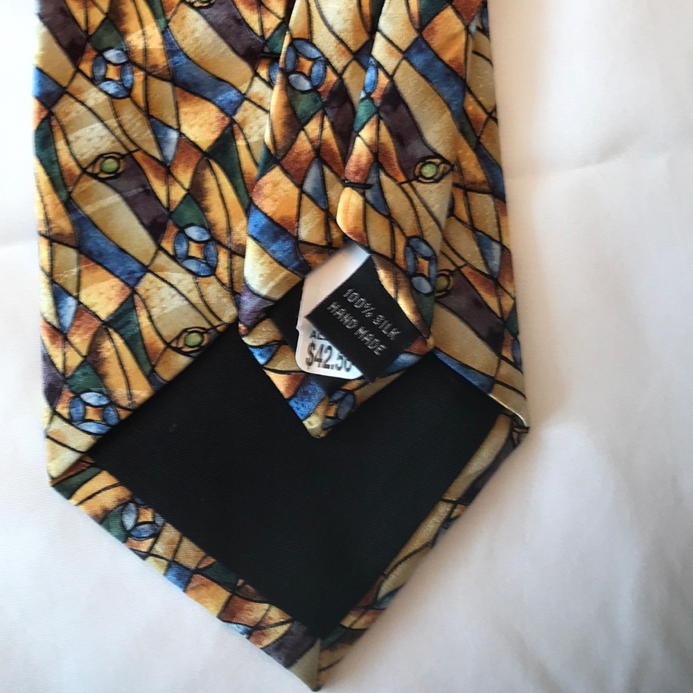 NY Historical Society Tiffany pattern tie-NWT